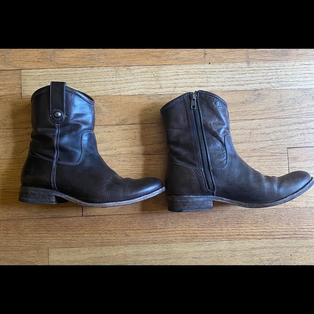 Frye Boots Women’s Melissa Short Boot Size 7